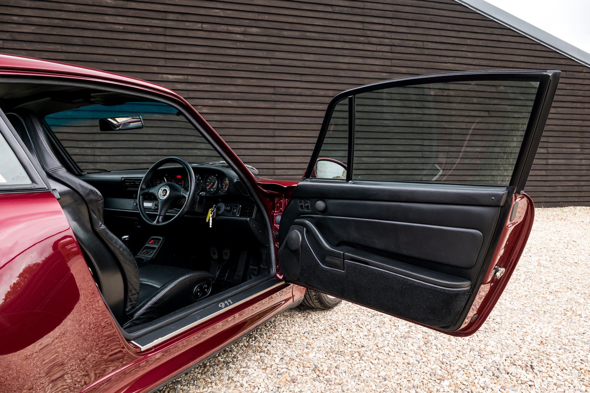 Porsche 993 Turbo 1995 Coupe Arena Red